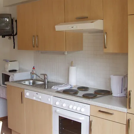 Steinbock - Ski-in & Ski-out Apartment Tux