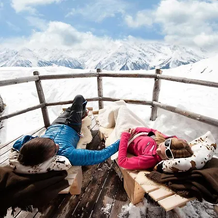 Steinbock - Ski-in & Ski-out Apartament Tux